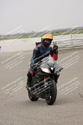 media/Nov-29-2025-TrackDaz (Sat) [[10ae2d9bce]]/Around the Pits/